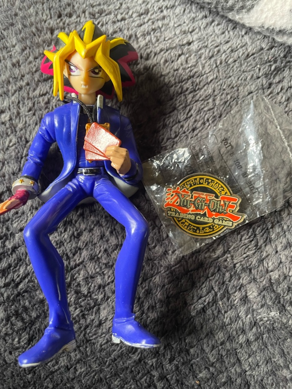 Yu-Gi-Oh! Yugi Muto Figure with Duel Disk and Cards and Pin